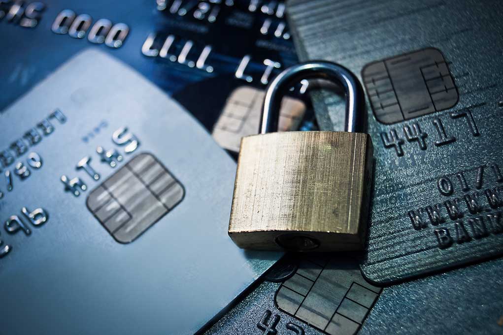 How to Avoid Fraud and Identity Theft