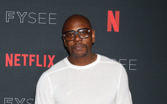 Dave Chappelle Doesn't Let An Assault Stop His Comedy Tour