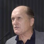 Robert Duvall Gets Standing Ovation From Crowd After Fighting Amazon