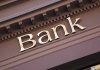 Bank Trades Halted for Large List of US Banks
