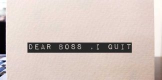 "Dear Boss, I quit" note on keyboard.