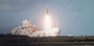 Liftoff for NASA's historic moon mission as Artemis II crew