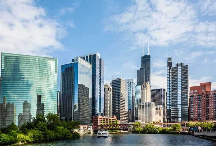 shutterstock_125245661 Chicago skyline featuring modern skyscrapers along a river